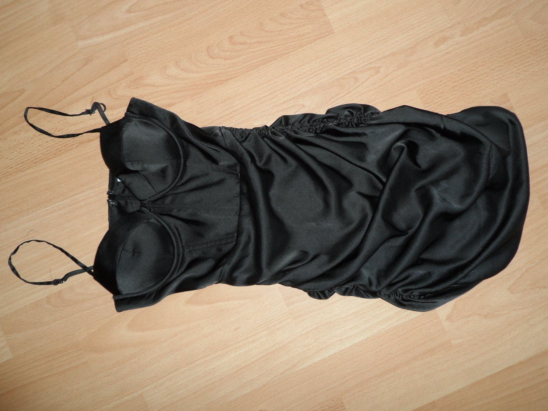 Kleider: ***** Abendkleid POLLY GR XS ***** – Gebraucht aus Therwil von Hcd1919