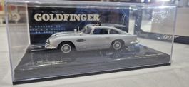 Minichamps 007 James Bond Goldfinger Aston Martin DB5 1:43