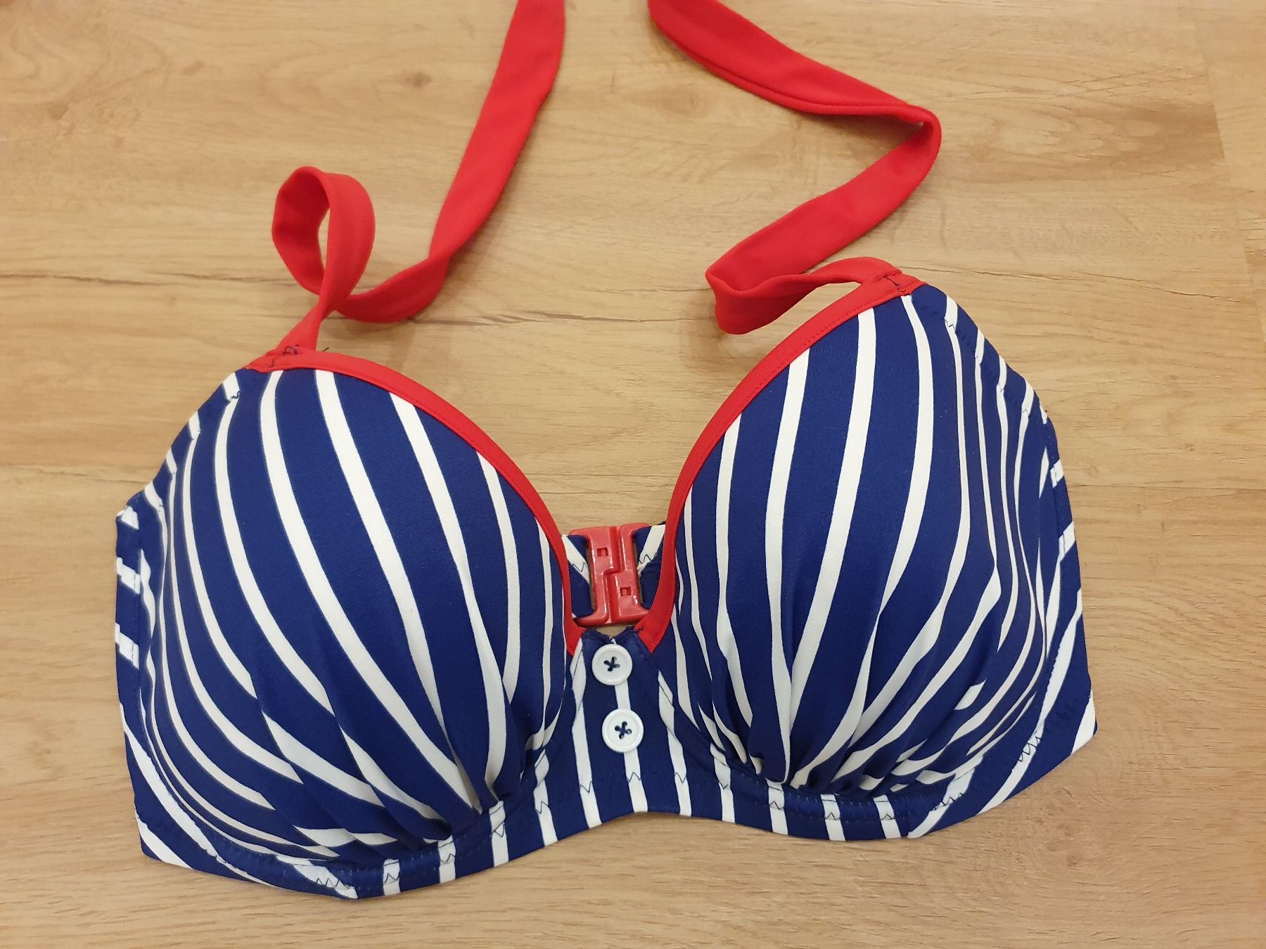 Costumi da bagno & Bikini: Bikini Pour Moi Oberteil 32 E, Hose UK 10 – Nuovo (secondo la descrizione) da Heinrichswil venduto da sabi2809 4