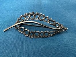 Blattbrosche Vintage-schnörkelig/schlicht stilisiert, 800+MP