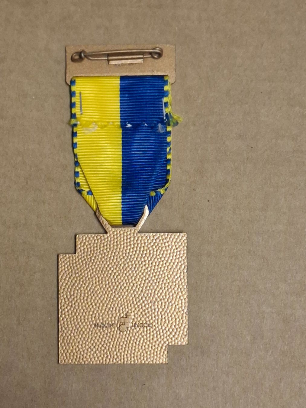Medaglie: Bülach 1988 (D329) – Usato da Schwanden GL venduto da Suvorov 3