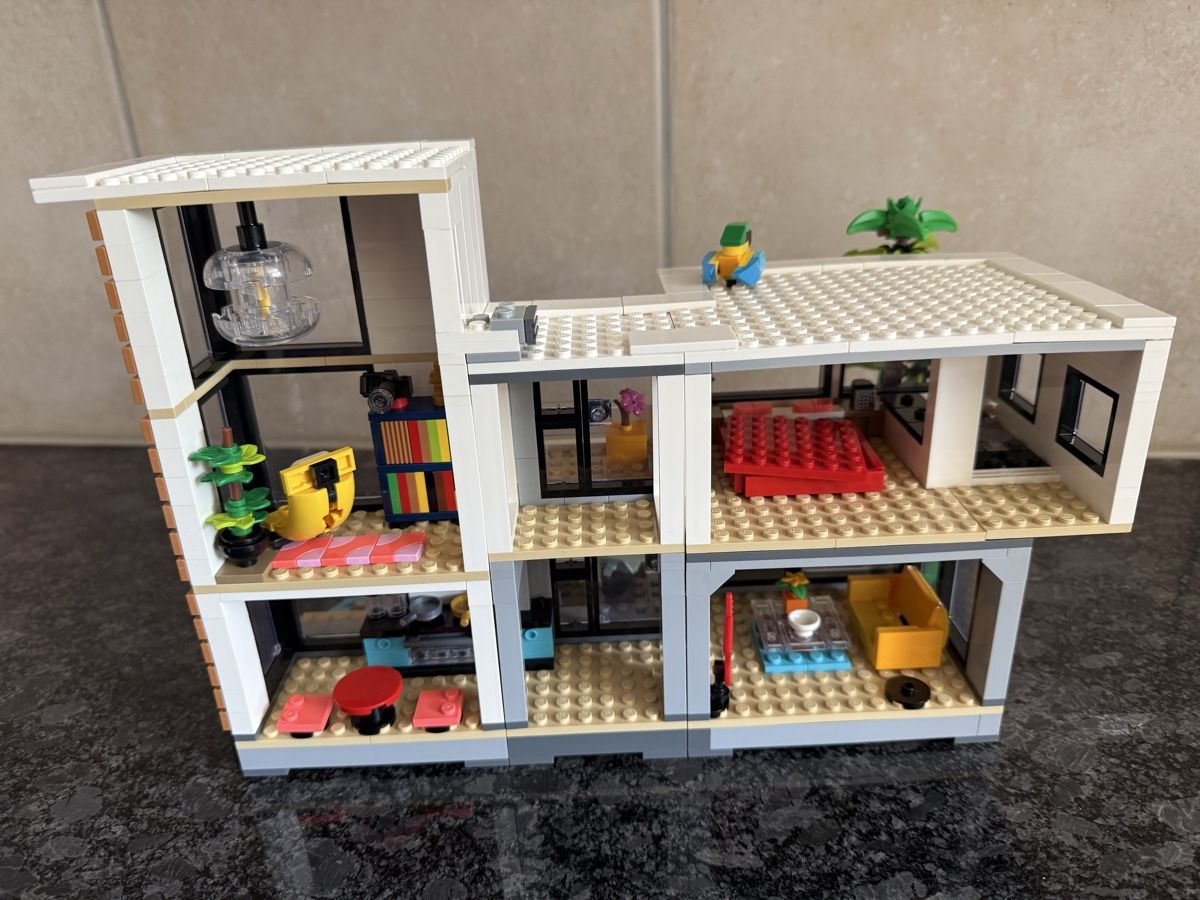 Lego Kit di costruzioni: LEGO Creator 3in1 Modernes Haus, 31153 – Usato da Otelfingen venduto da Otto4 2