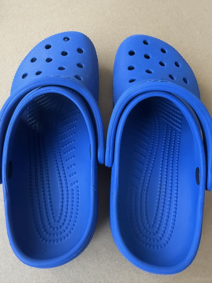 Crocs Scarpe da uomo: Blaue Crocs Gr. J4 (36/37) – Usato da Aarau venduto da Tam6 7