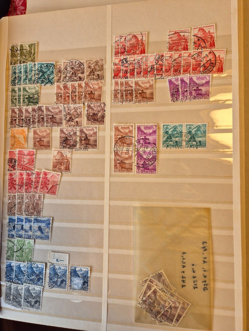 Tous les timbres: Alte Schweiz Sammlung ab 1.- – D'occasion à Uznach par Fireblade7 6