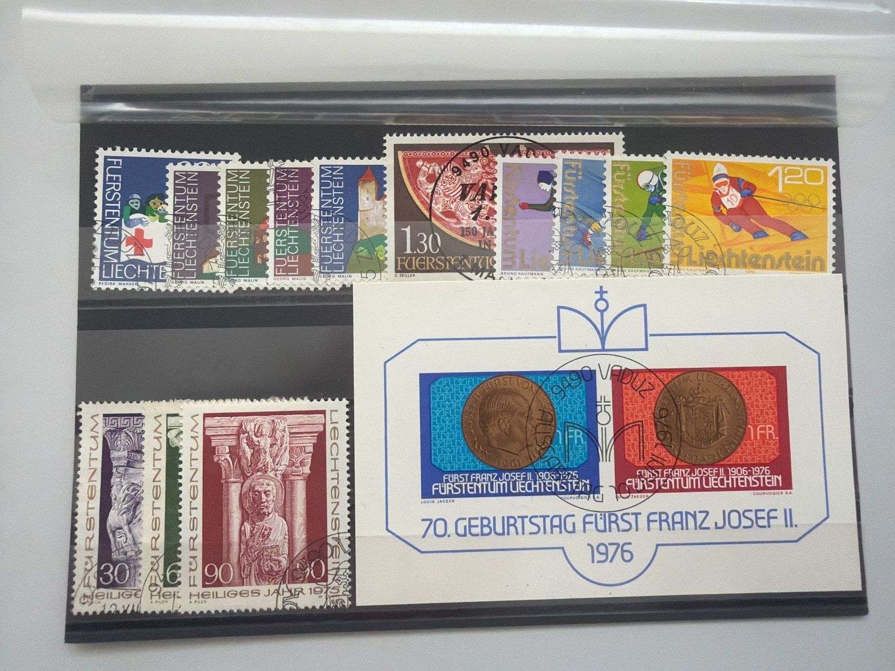 Tutti i francobolli: Liechtenstein 1975-76 EP Stempel – Usato da Küssnacht am Rigi venduto da POSTOMASTER