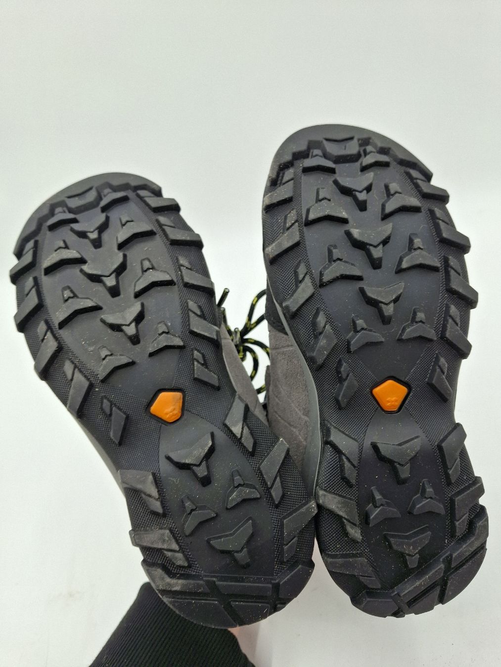 Scarpe per ragazzi: Bottes de randonnée Quechua imperméables taille 29 – Usato da Bière venduto da vanessatrolliet 1