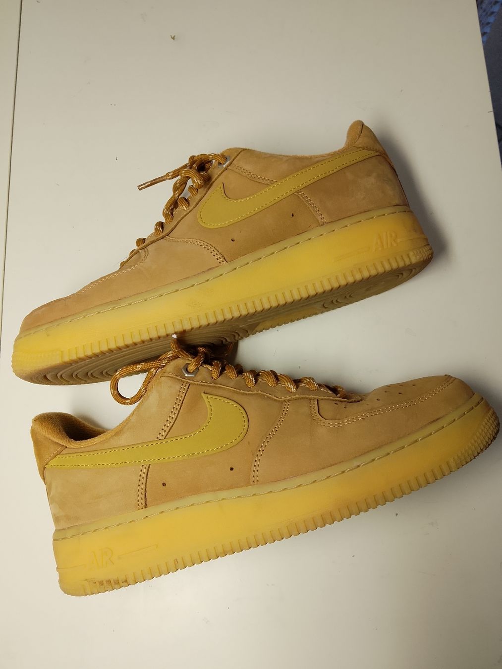 Nike Scarpe da uomo: Neuwertiger Nike Air Force 1 Sneaker gr. 41 – Usato da Biel/Bienne venduto da Vintage-timearts