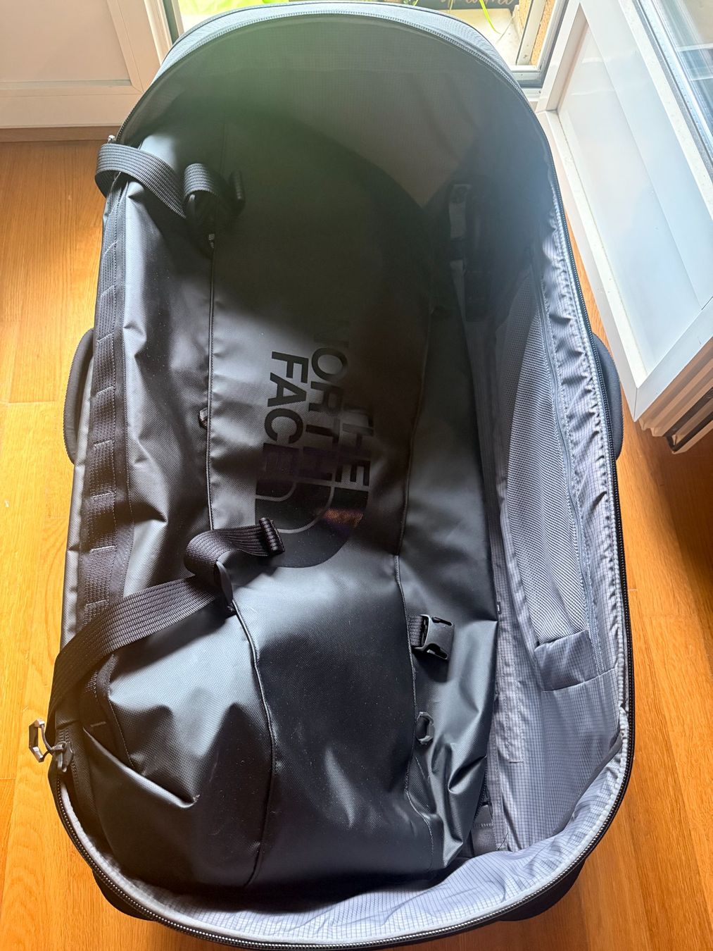 North Face Reisekoffer: The North Face | Rolling Thunder 36 | NEU – Neu (gemäss Beschreibung) aus Gattikon von tcfm11 4