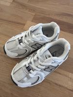 Scarpe New Balance 530 bianco argento taglia 24 usate