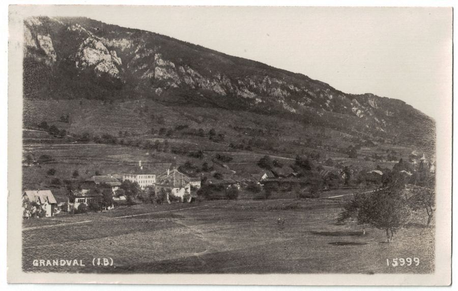 Cartoline postali: Grandval, carte-photo, circulée 1928 – Usato da Frauenfeld venduto da POML