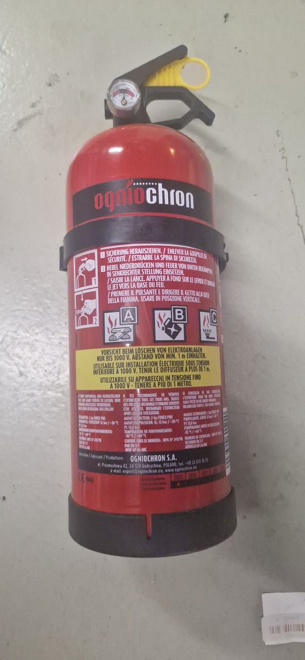 Feuerlöscher: Feuerloscher 2 kg – Neu und originalverpackt aus Volketswil von paulr2804