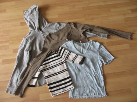 NIKE Jacke Brandy Melville Top T-Shirt Shirt Mädchen XS