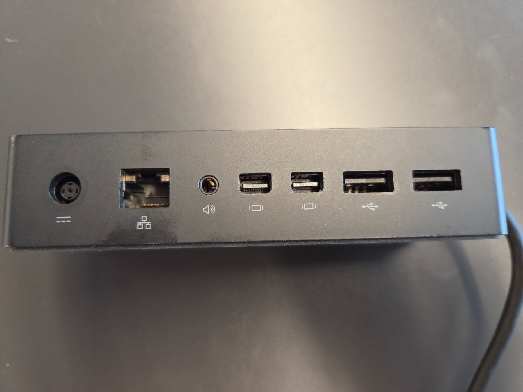 Microsoft Docking station: 9x Microsoft Surface Dock und 12x Netzteil zu Surface Dock – Usato da Gunzwil venduto da gonzbeler01 2