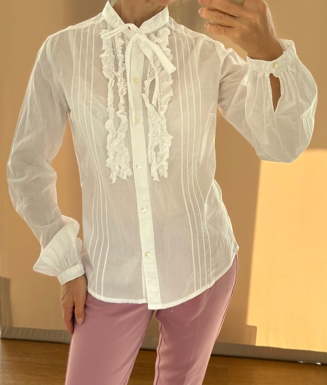 Mango Camicette: Bluse Baumwolle mit Rüschen Gr. 34 weiss – Usato da Stansstad venduto da InStyle8