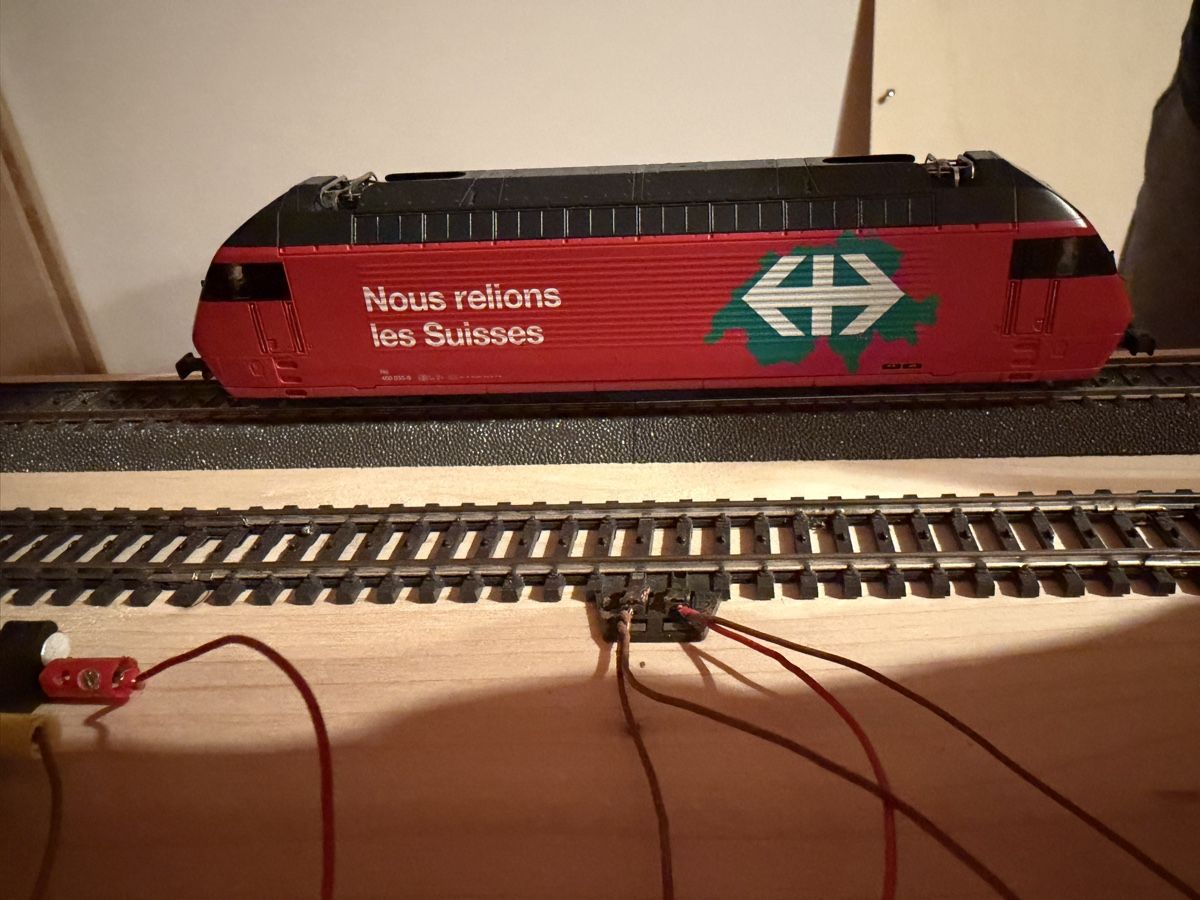 Hag Modellini di ferrovie: HAG Re 460 HO Lok WS digital – Usato da Regensdorf venduto da Basc