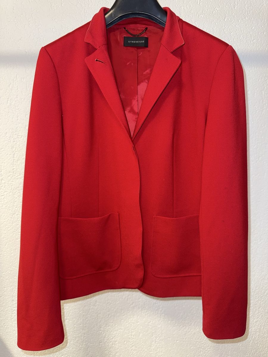 Strenesse Jacken: Strenesse Blazer, Gr. 38, Rot, Top Zustand – Neu (gemäss Beschreibung) aus Rorschacherberg von drdupor 1