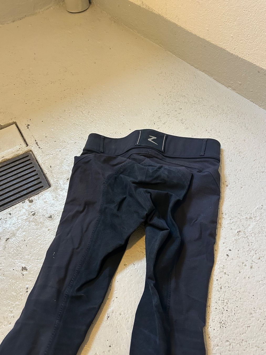 Pantaloni: Reithose mit Steinchen grösse 38/40 – Usato da Wabern venduto da belka72 3