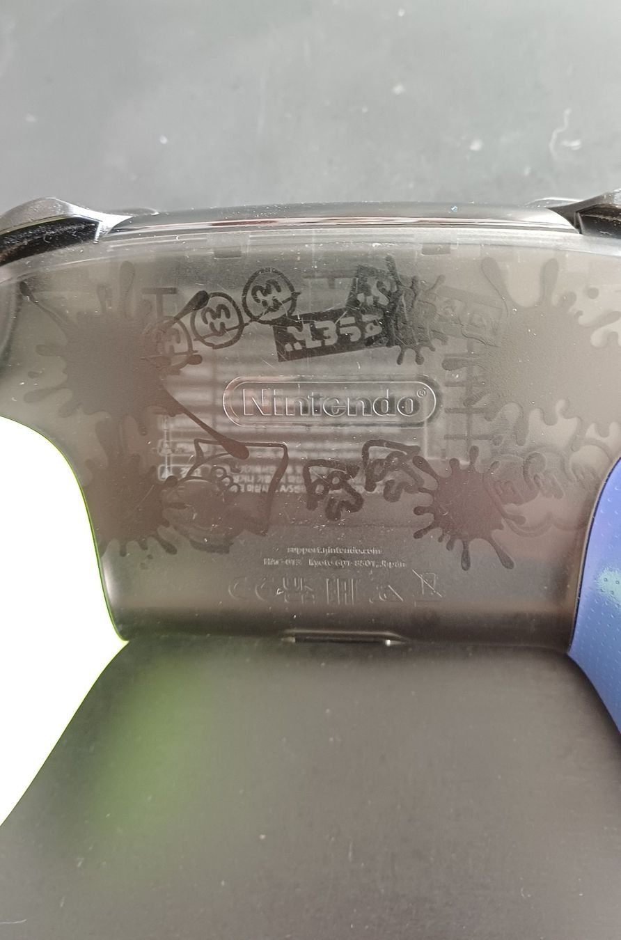 Controller: PRO CONTROLER SPLATOON ORIGINAL NINTENDO SWITCH – Usato da Villars-le-Terroir venduto da Hamtaro71 2