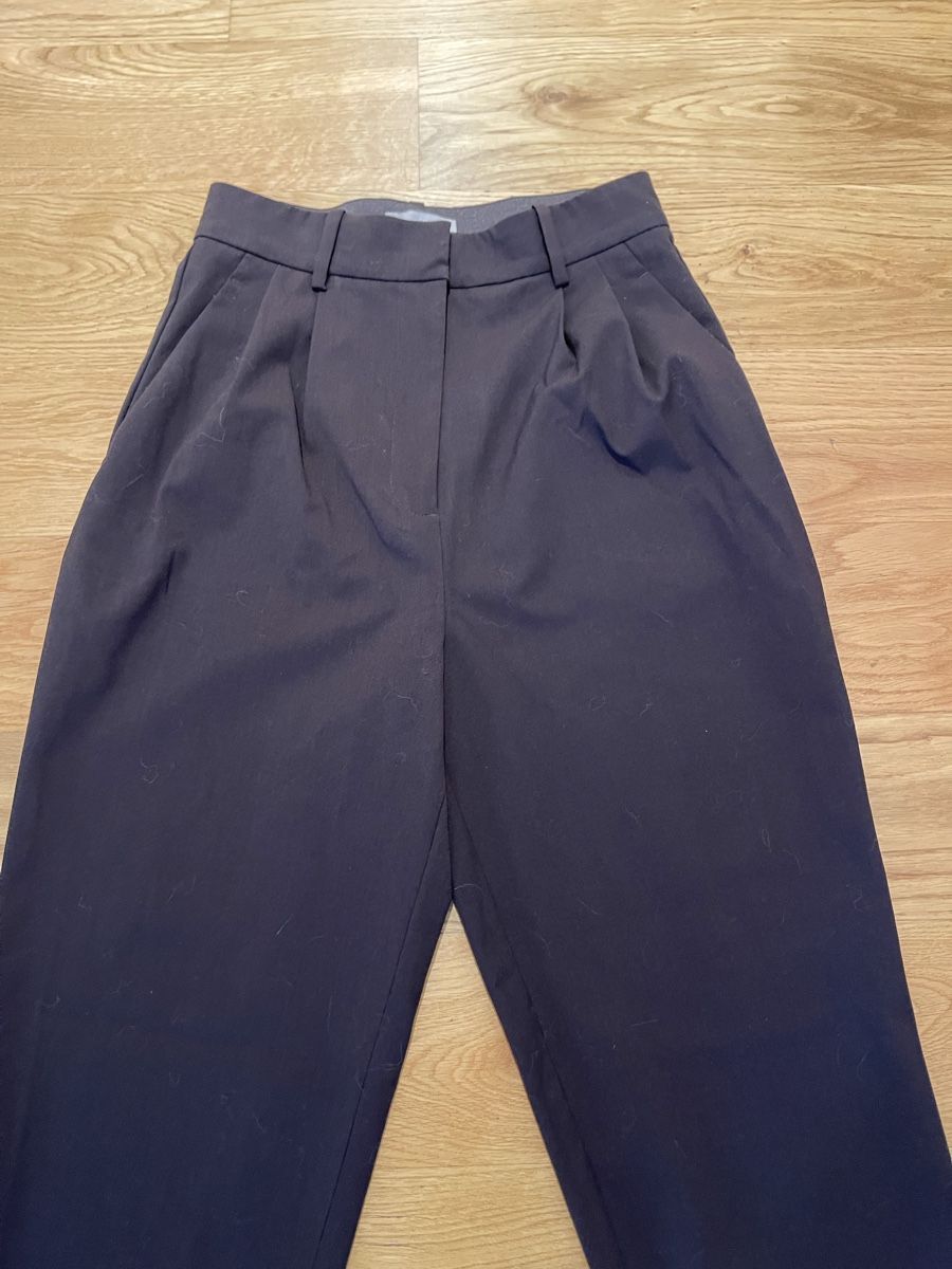 H&M Pantaloni: Dunkelbraune Anzughose Gr. 36, figurbetont, – Usato da Bremgarten AG venduto da arl_8nbf 1