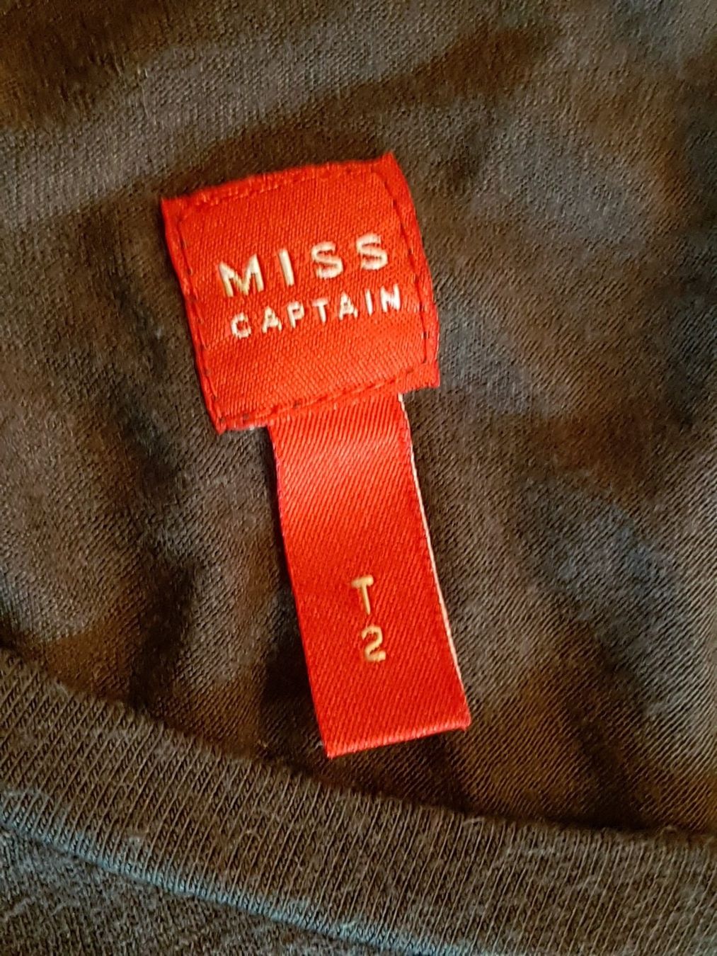Pulls & Sweat-shirts: Pull léger taille 2 (M) marque Miss Captain – D'occasion à Villiers par san_jn5w 3