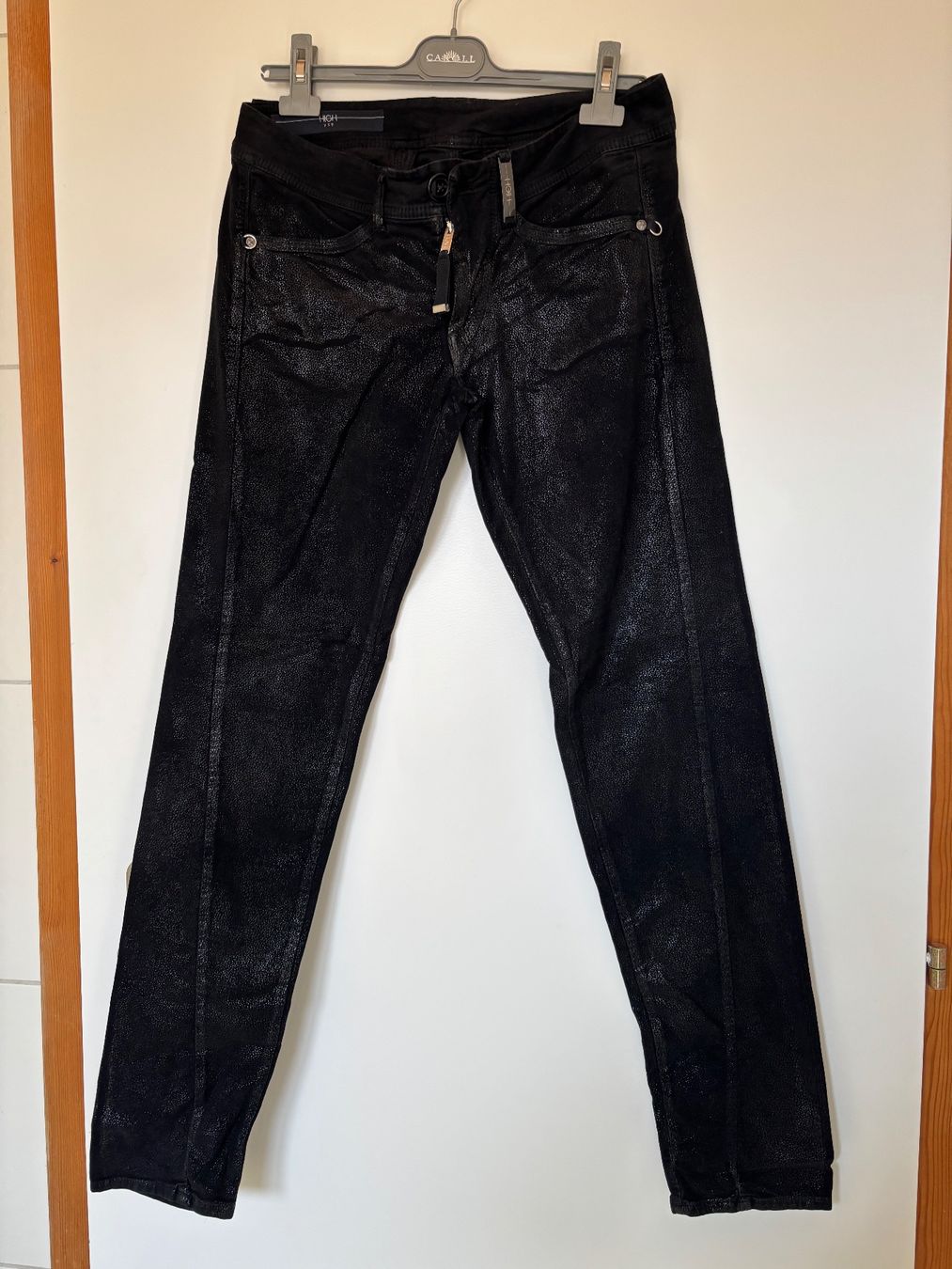 Pantaloni: Pantalon noir HIGH USE noir – Nuovo (secondo la descrizione) da Grugnay (Chamoson) venduto da Esperanza67