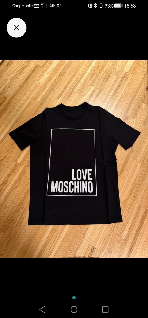 Moschino T-shirt: Moschino Shirt – Usato da Adliswil venduto da Romanista1927