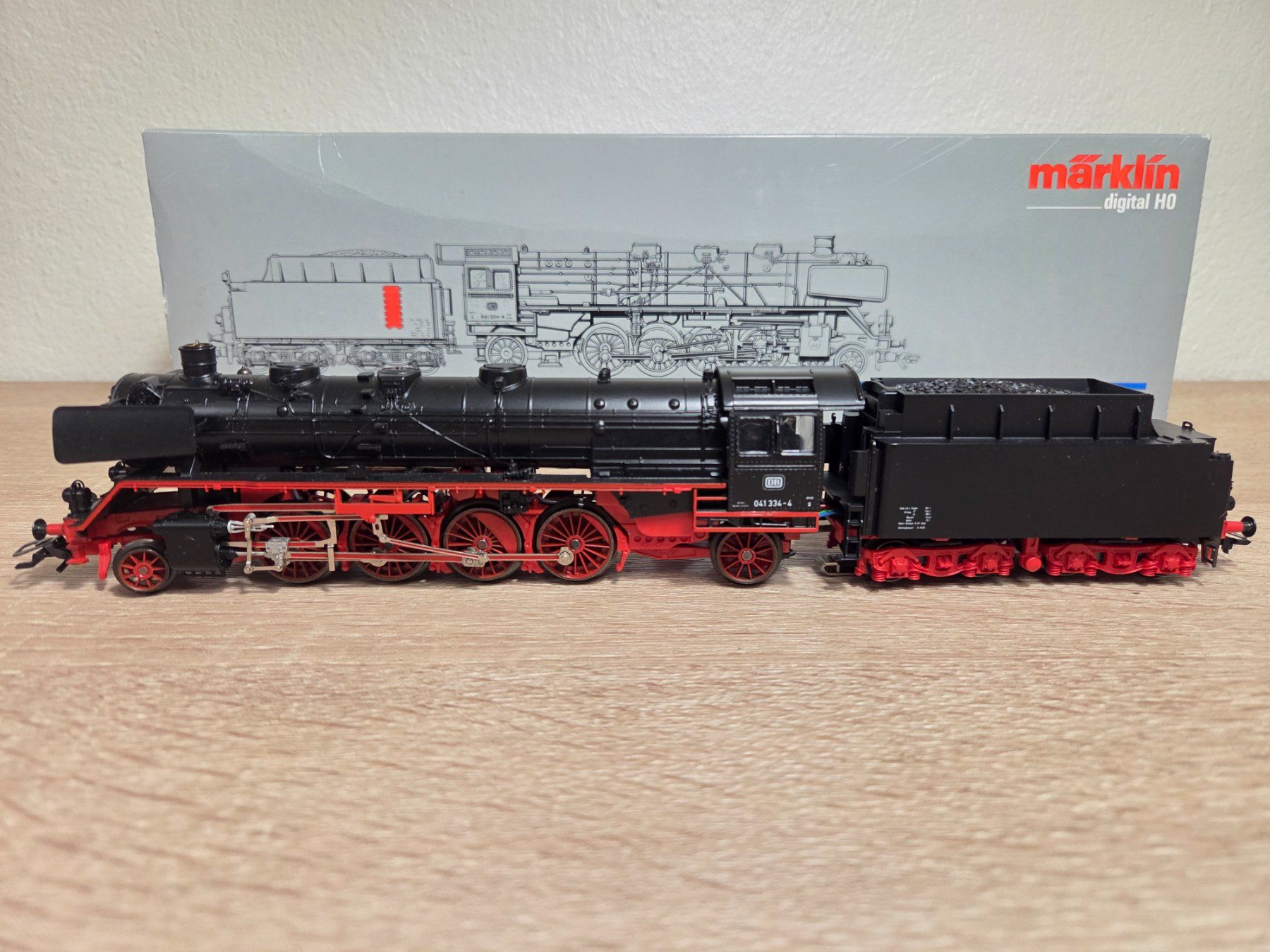 Märklin Modellini di ferrovie: Märklin 3792 Dampflok BR 41 DB Digital H0 – Usato da St-Aubin-Sauges venduto da Lo_Go