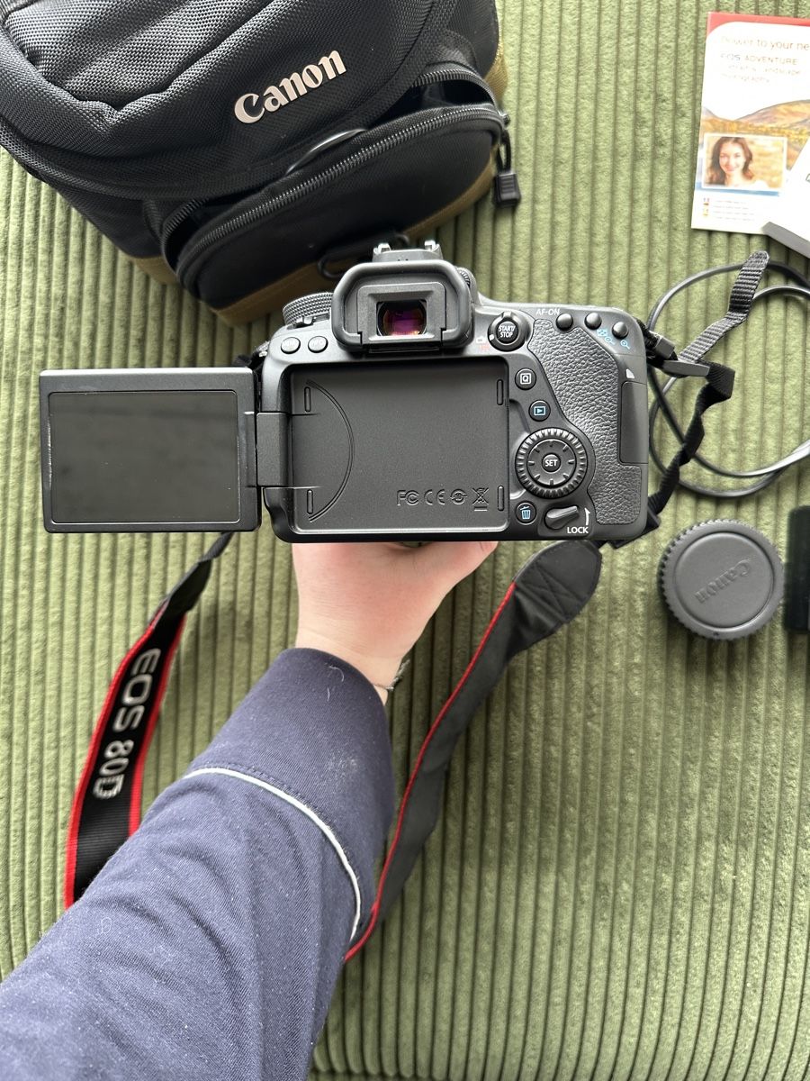 Canon Fotocamera: Canon EOS 80D inkl. Zubehör – Usato da Freidorf TG venduto da driftingforthrifting 1
