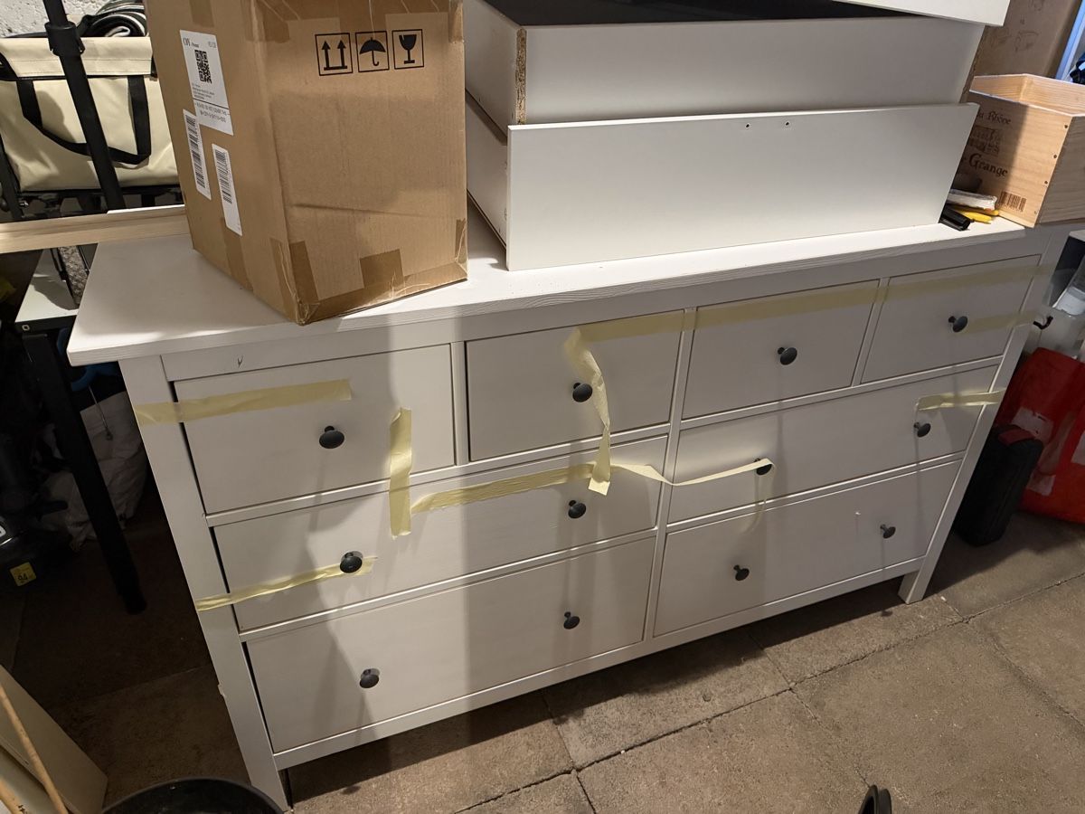 Ikea Cassapanche: Ikea Hemnes Kommode mit 8 Schubladen – Usato da Basel venduto da kul_97g7 1