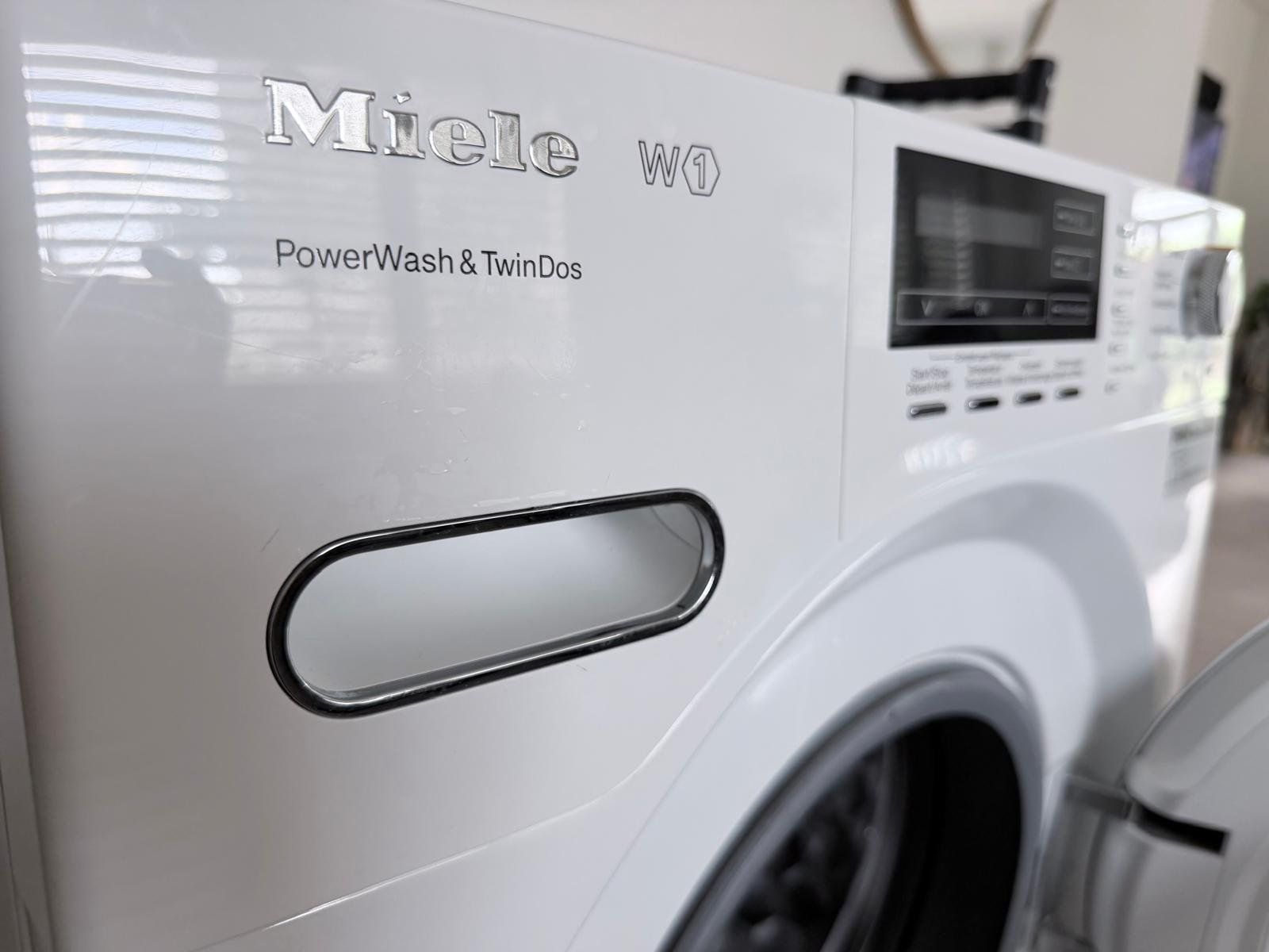 Miele Machines à laver: MIELE WASCHMASCHINE – D'occasion à Busswil TG par Boss77