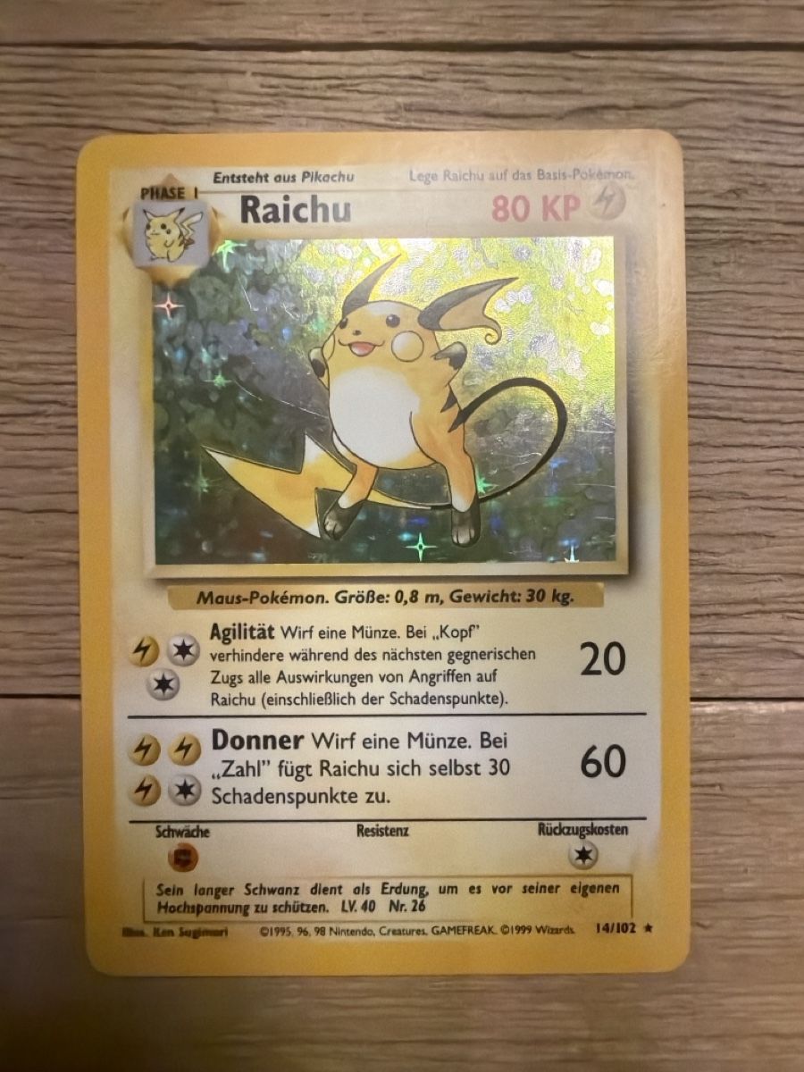 Cartoline: Raichu Holo 1999 Base Set – Usato da Muri AG venduto da SellingCards