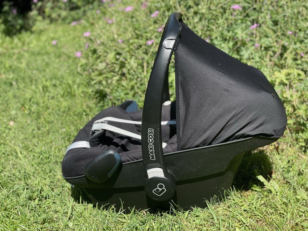 Maxi-Cosi Sièges auto: Maxi-Cosi Pebble Babyschale - Sicher und kuschelig! – D'occasion à Engelburg par Christof_Zoellig 2