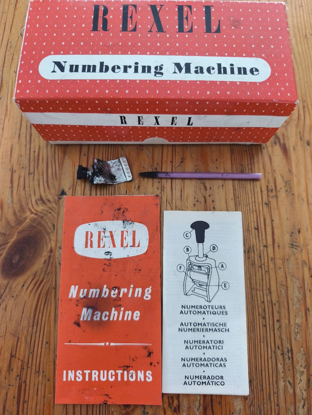 Messen: Machine à numérer Rexel vintage 5 1/2 avec boîte/accessoire – Gebraucht aus Fontaines NE von Onibaku 6