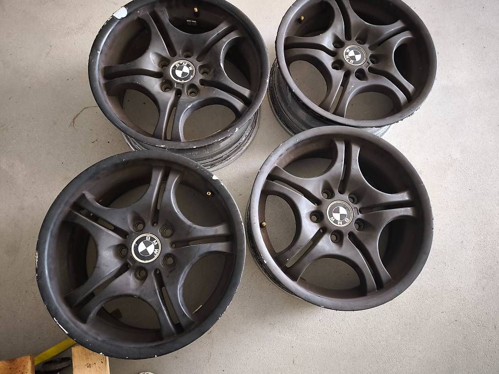 Cerchioni: BMW E36,E46,E90 Original Alufelgen. – Usato da Zihlschlacht venduto da rad_vvm9