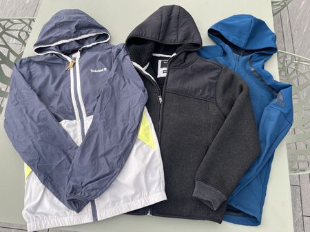 Jacken- Set 3 Stk. QuickSilver, Adidas und Timberland Gr.164