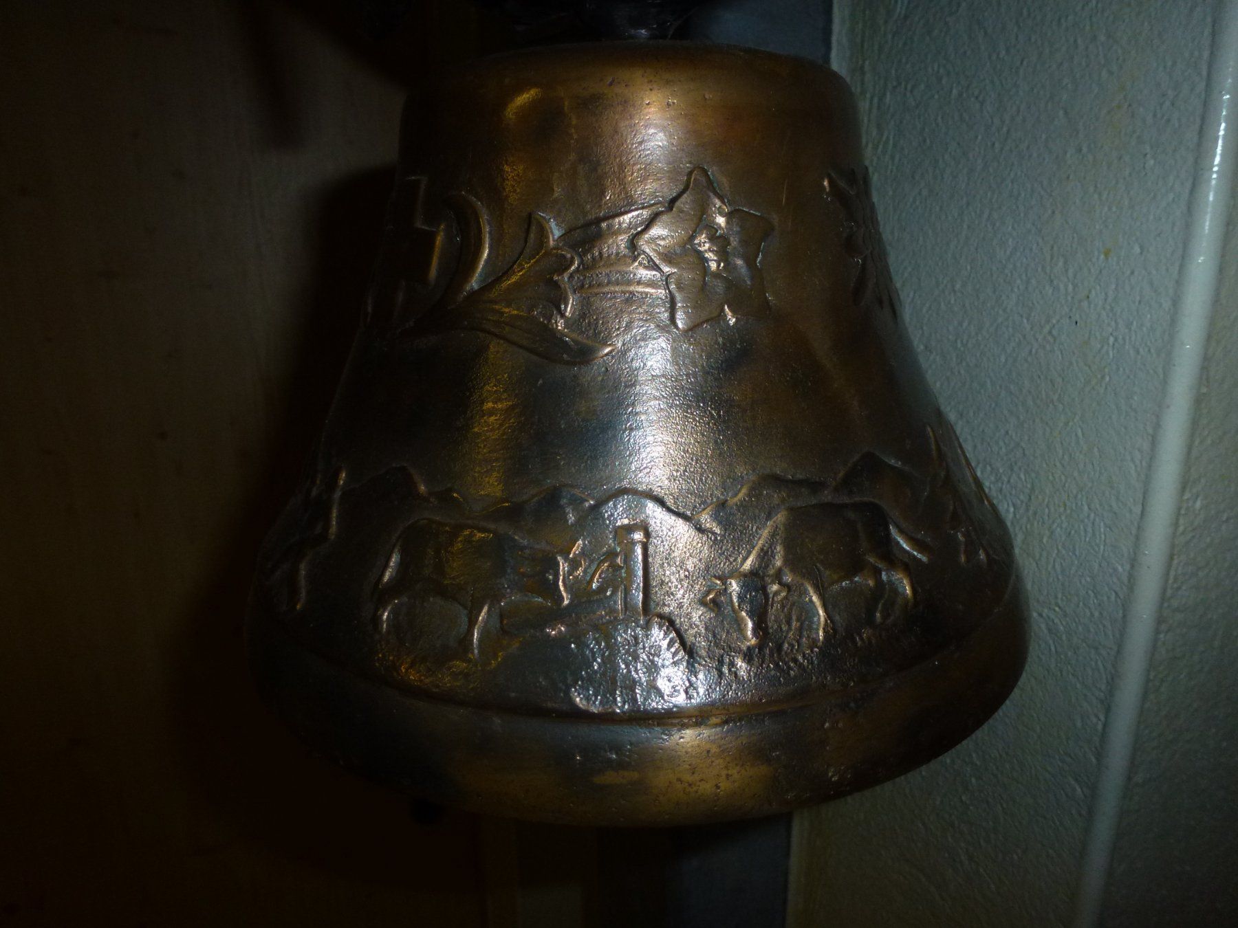 Campanacci mucche: Super schöne Glocke – Usato da Bürglen UR venduto da daisyxy5 3