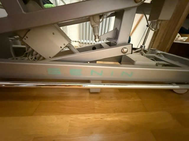 Fauteuils de soin: Table d'ostéopathie professionnelle Genin – Neuf (Voir description) à Enges par cordec 3