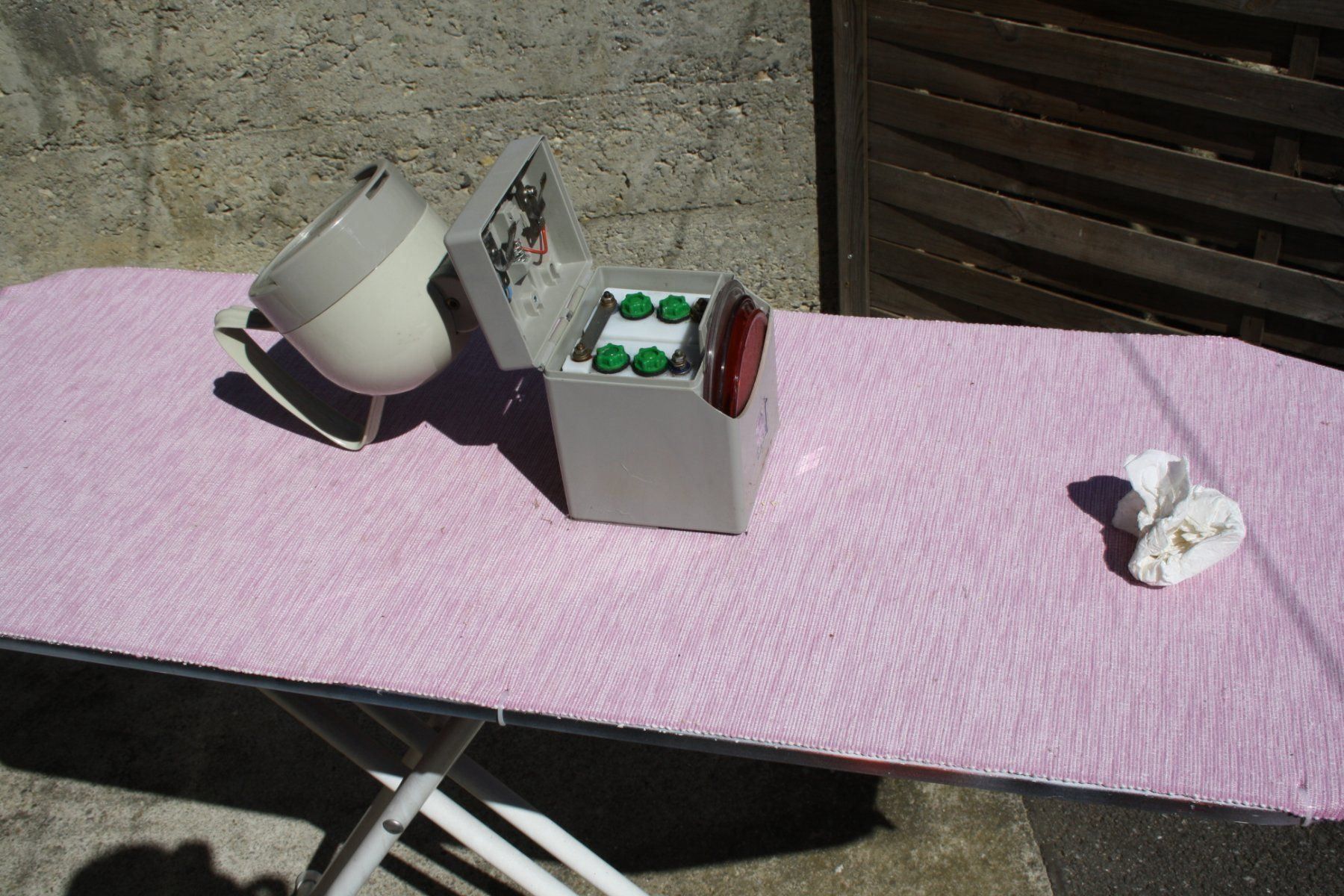 Lampade: ALTE  LAMPE  SBB? – Usato da Wauwil venduto da Pneuedy 8