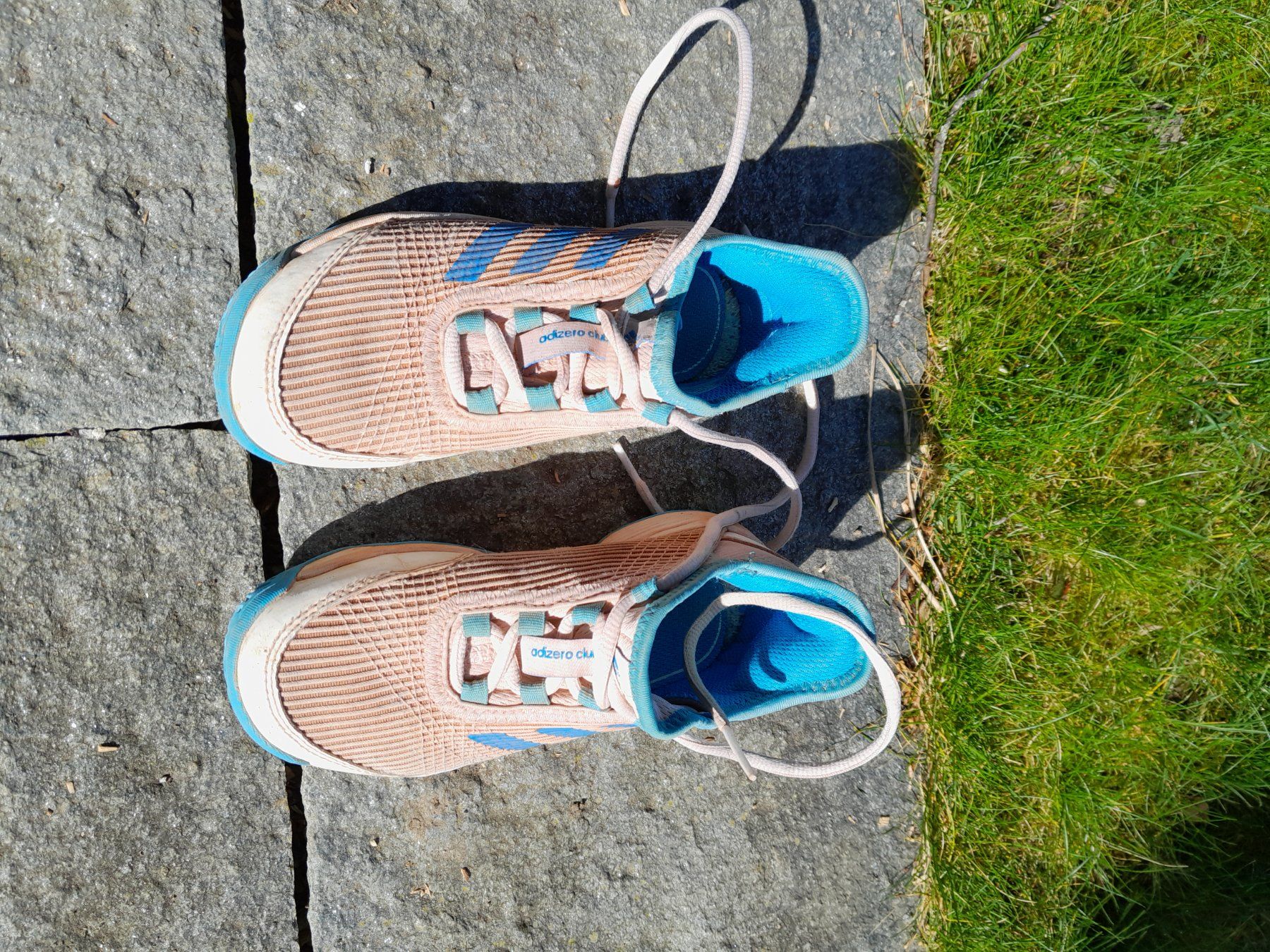 Adidas Schuhe für Jungen: Tennisschuhe Kinder – Gebraucht aus Horgen von Marion 2