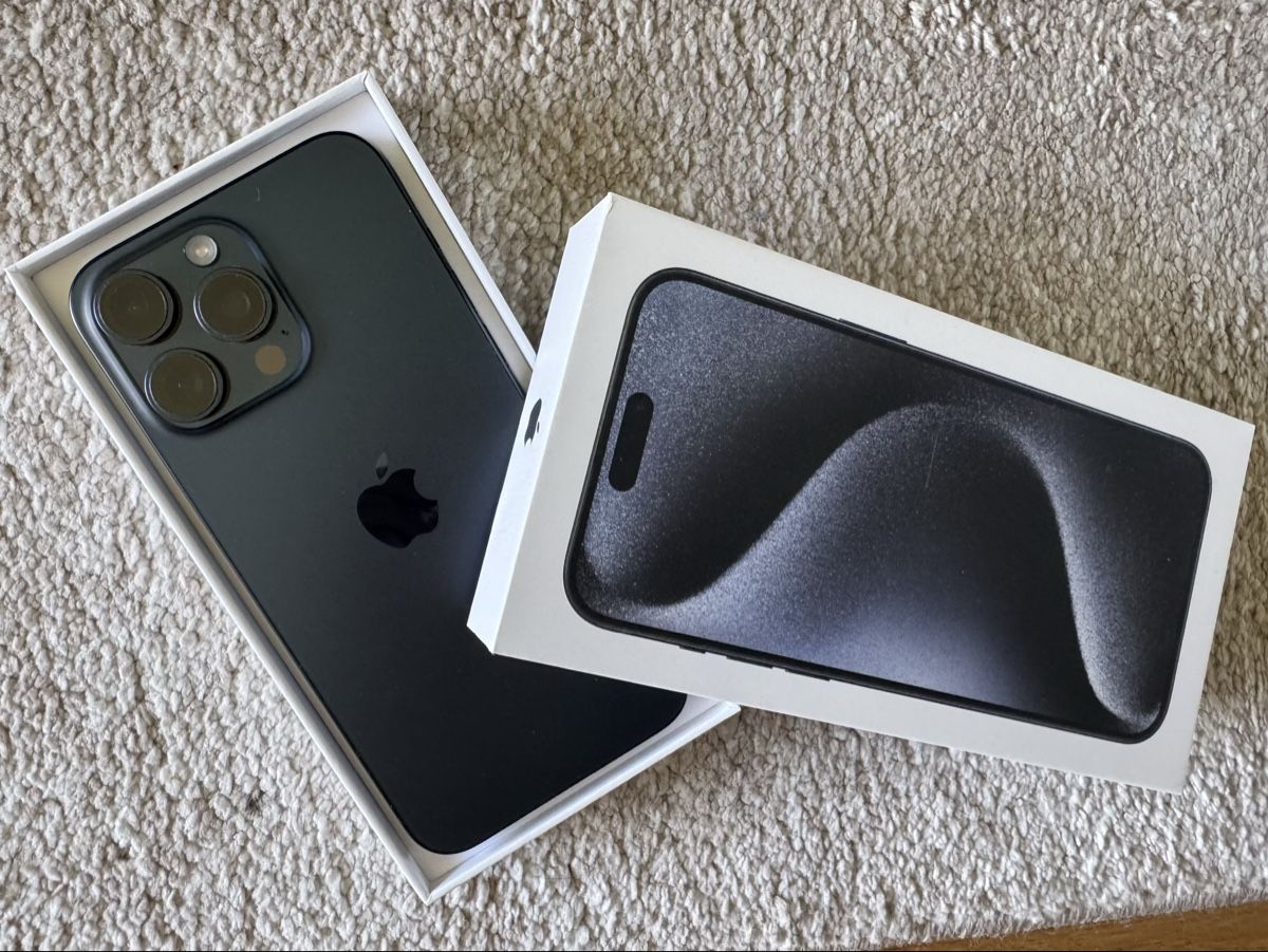 Apple Handys / Smartphones: Apple iPhone 15 Pro Max 256 GB mit Originalverpackung – Gebraucht aus Altendorf von wqv_97 6