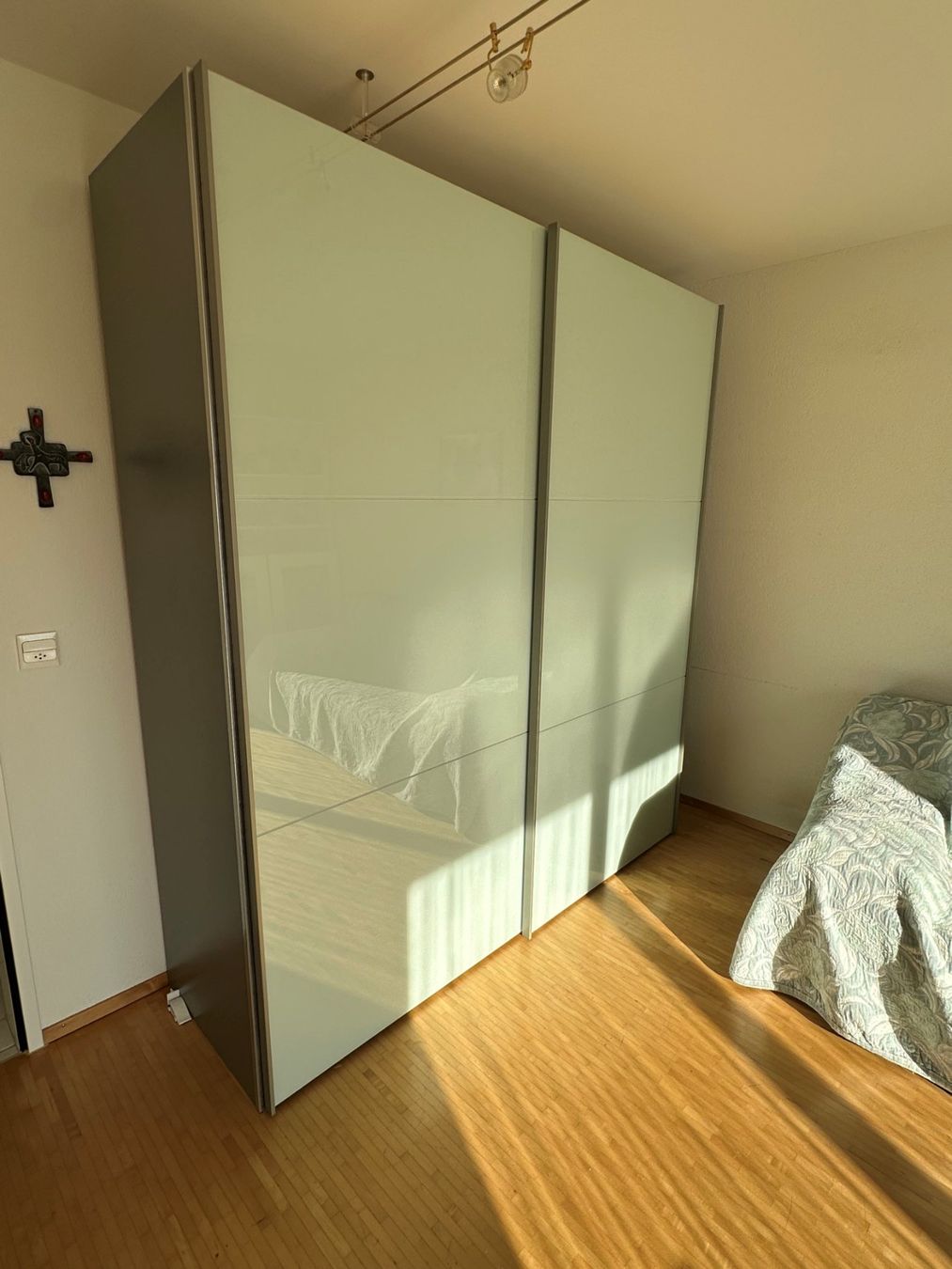 Schränke: Schwebetürenschrank – Gebraucht aus Adligenswil von hug_mm9z