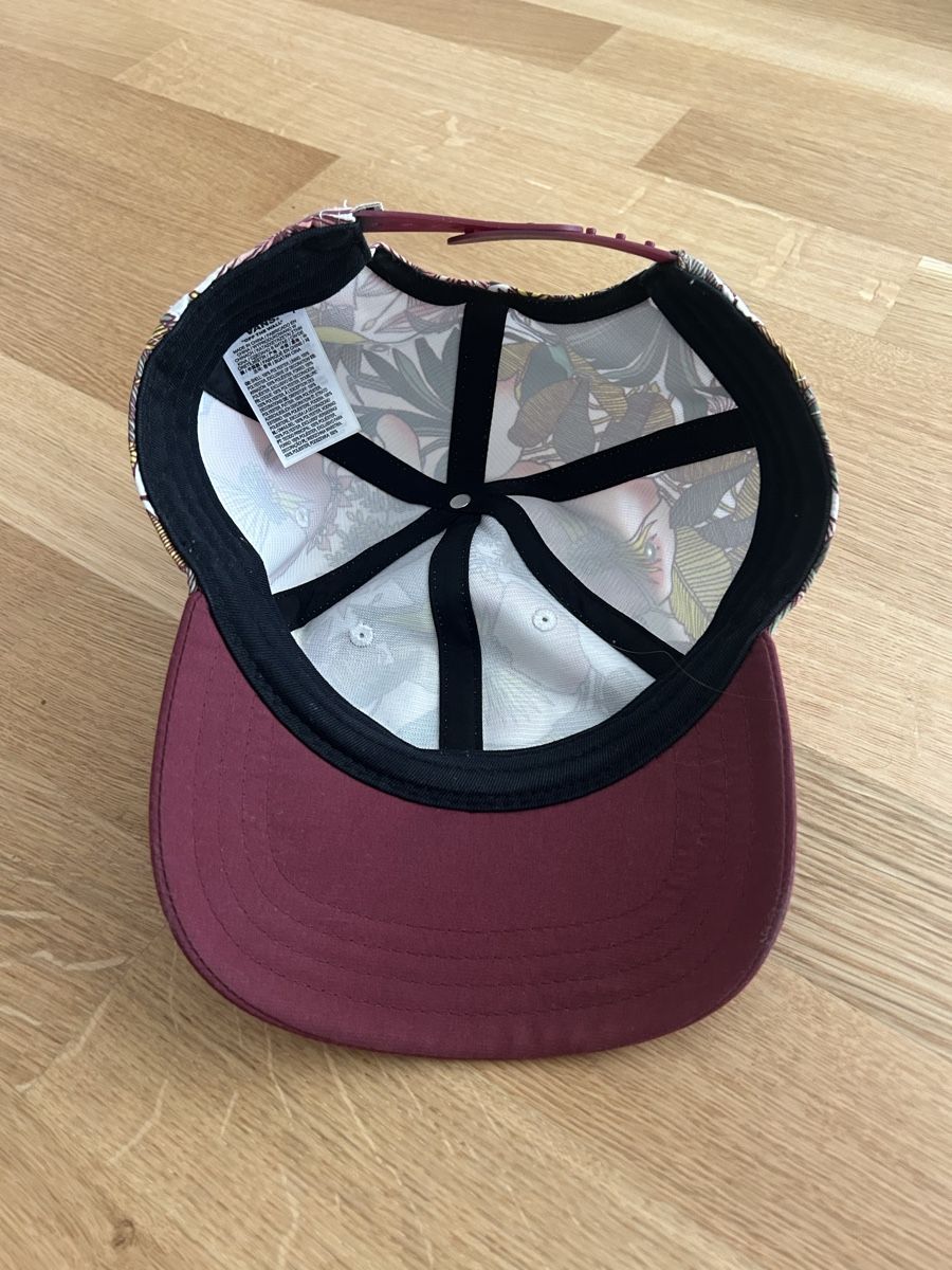 Vans Hüte, Mützen & Caps: Vans Cal mit Blumenmuster One Size Anpassbar – Gebraucht aus Uster von xBeccax 2