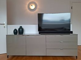 TV-Sideboard, hochglanz grau  gratis abzugeben