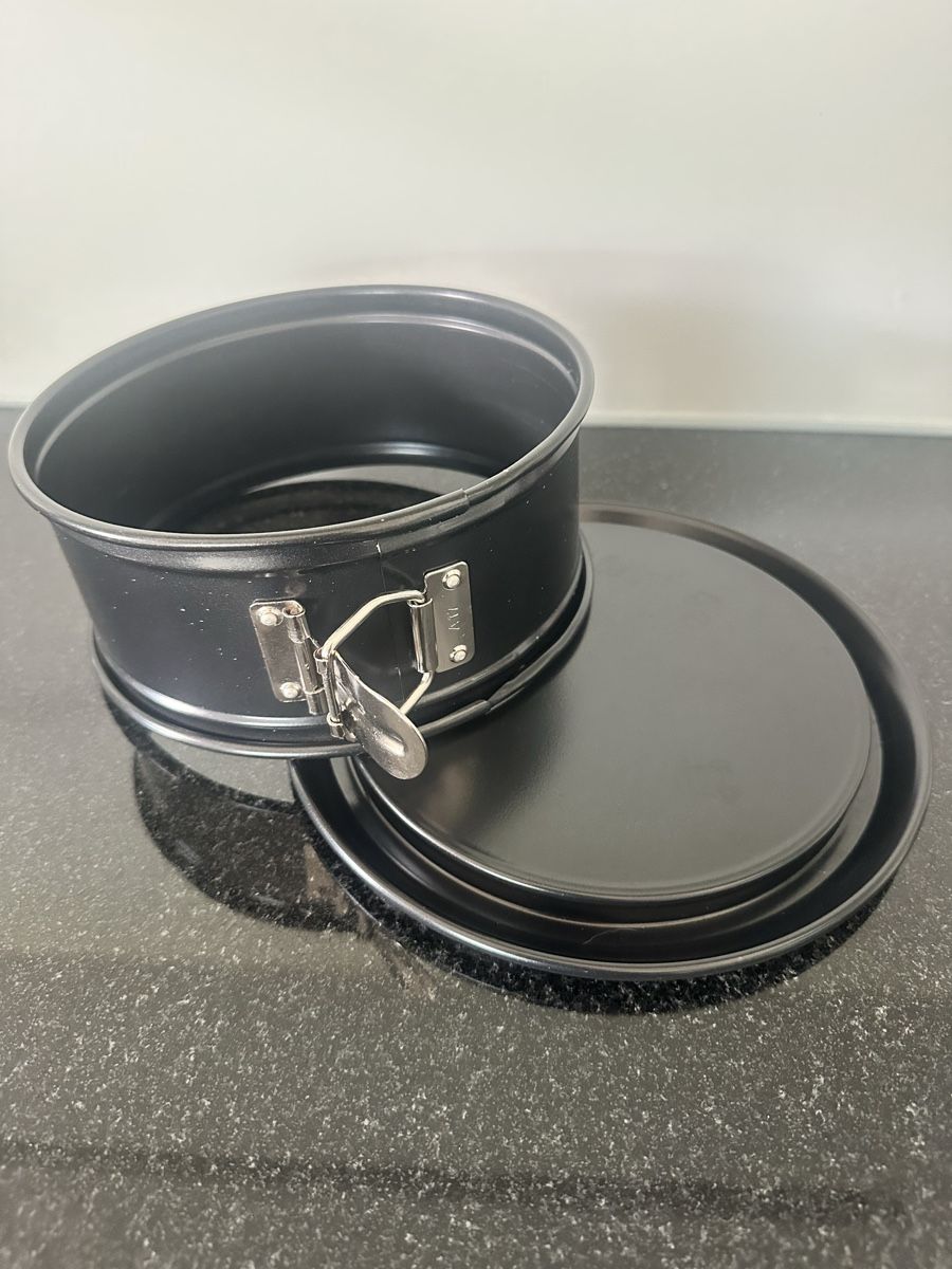 Teglie da forno: Springform Backform schwarz - gebraucht – Usato da Wangen SZ venduto da Jaay_Sky 2