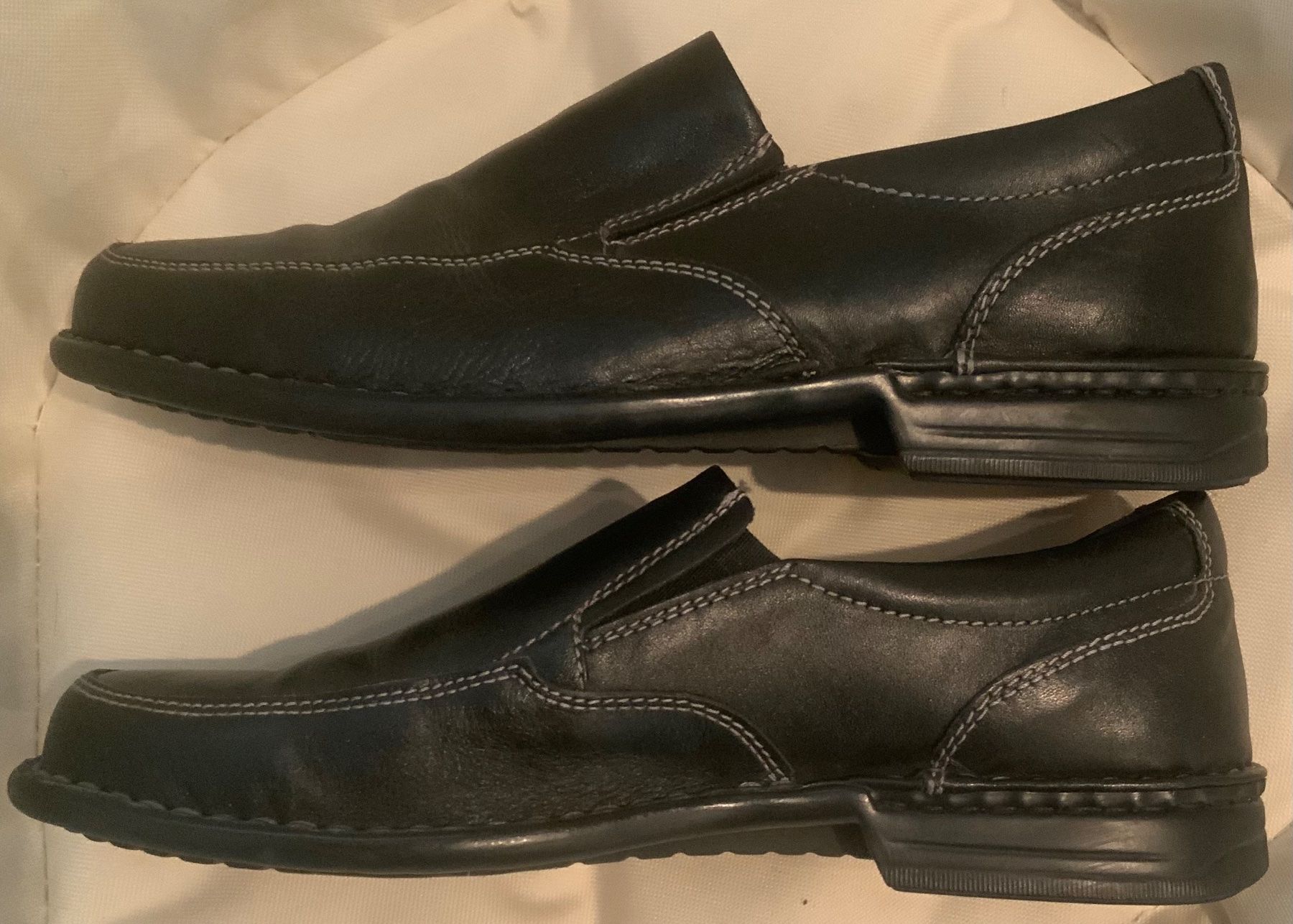 Chaussures hommes: Herren Slipper – D'occasion à Urdorf par cic_snf8 1