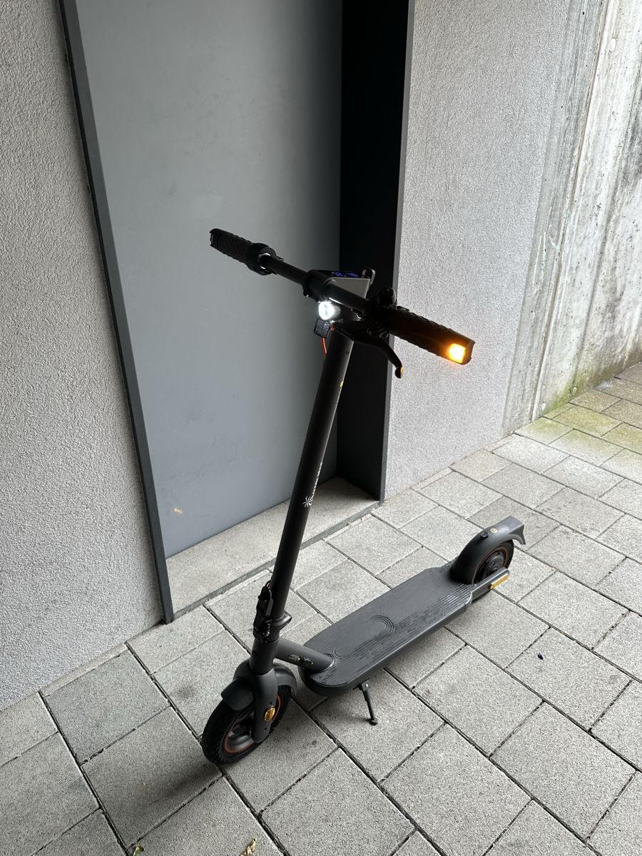 Scooter: E scooter , nur 67 km , garantie  – Usato da Eschenbach LU venduto da boo_sl7y 2