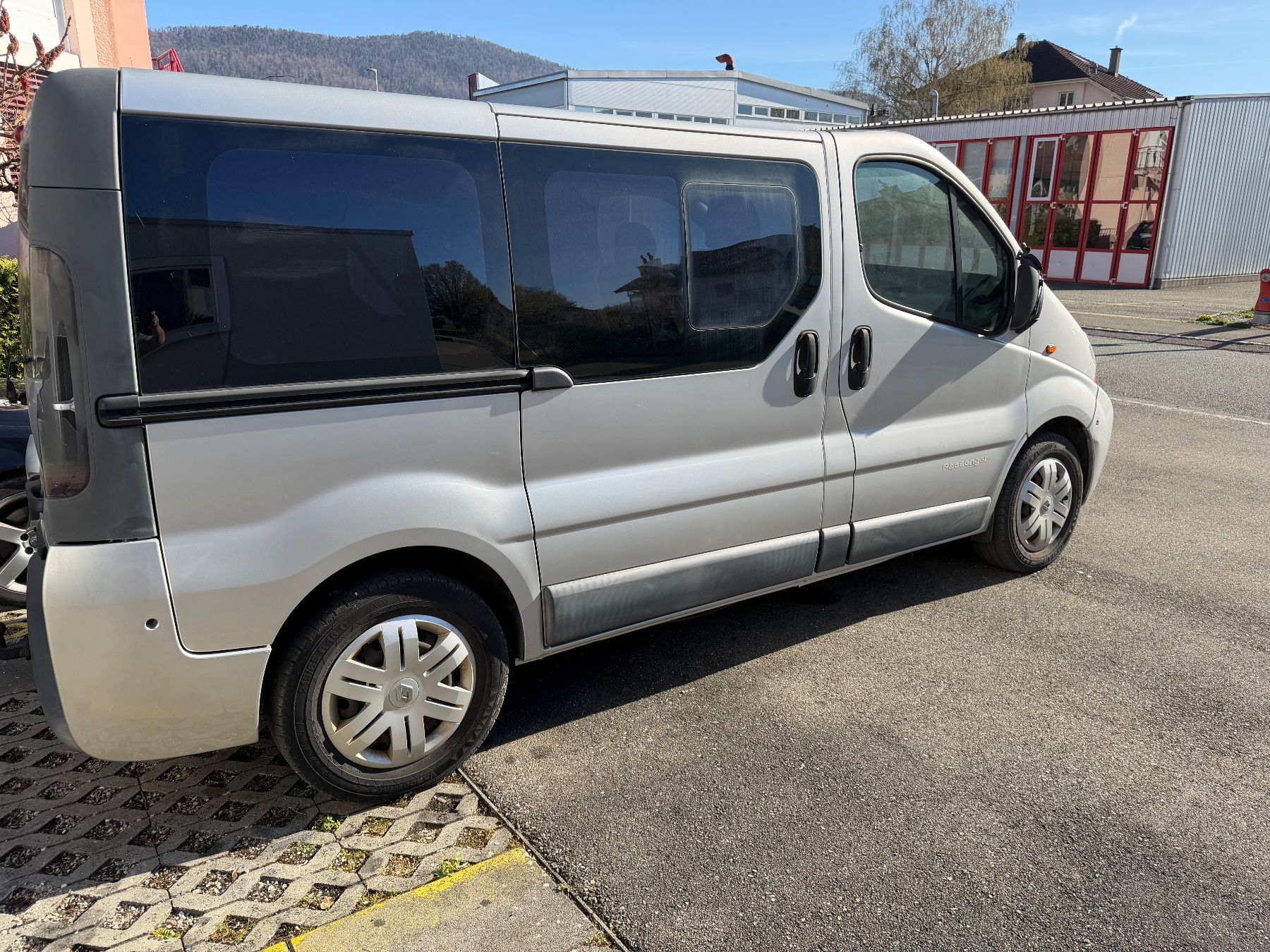 Renault Automobili: Trafic 2.5 dci passenger – Usato da Courroux venduto da Alin_C 2