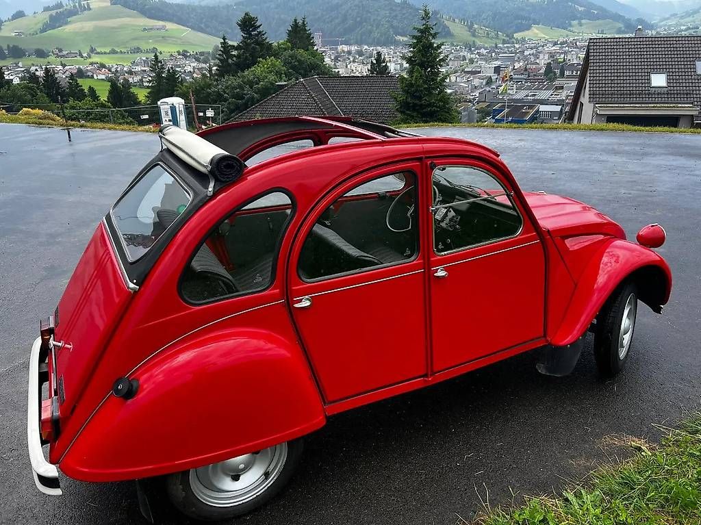 Automobili: Citroën 2CV6 Special – Usato da Langenthal venduto da Goergens10 1