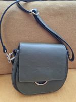 Petit sac à bandoulière vert olive - parfait pour l'été!