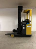 Schubmaststapler Caterpillar NR 16